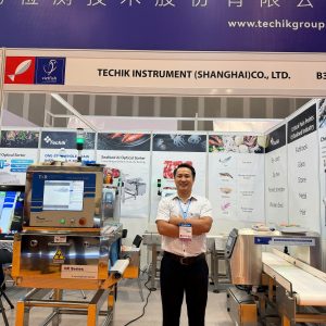 Máy dò tạp chất Xray thực phẩm TXR-4080 Techik
